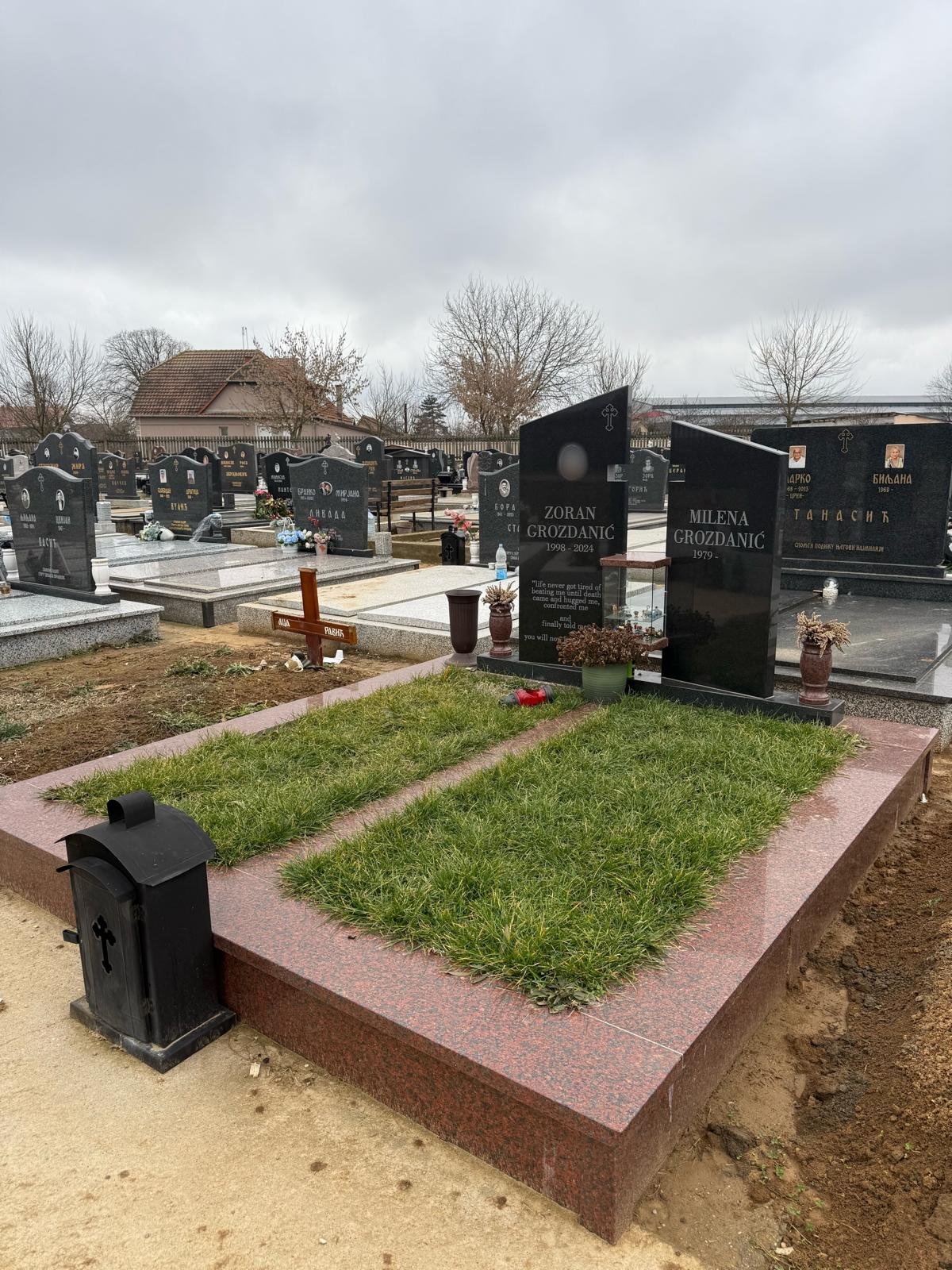 Spomenici za dvoje 15